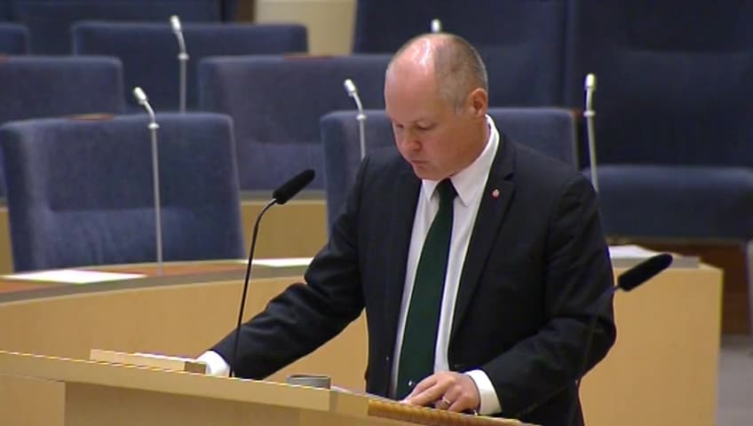 Stillbild från Interpellationsdebatt, Åtgärder mot militanta djurrättsaktivister