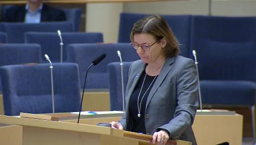 Stillbild från Interpellationsdebatt, El- och gasbilar