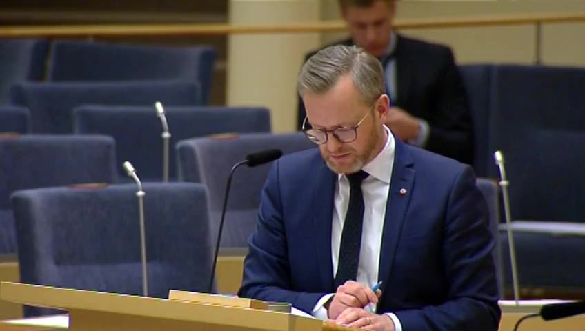 Stillbild från Interpellationsdebatt, Samhällets civila beredskap