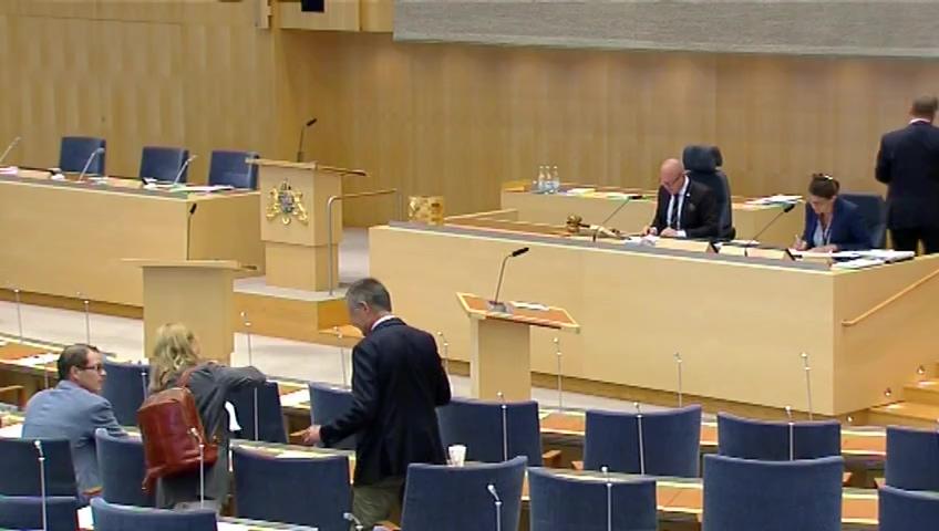 Stillbild från Debatt om förslag, Uppskov med behandlingen av vissa ärenden