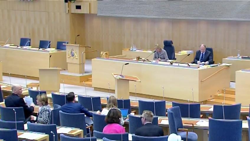 Stillbild från Debatt om förslag, Ny strålskyddslag