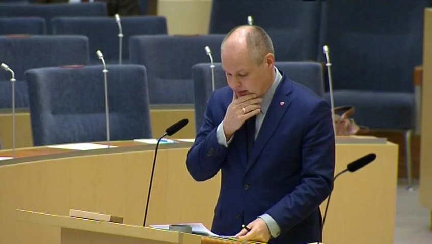 Stillbild från Interpellationsdebatt, Bemanning i polisens lokalområden