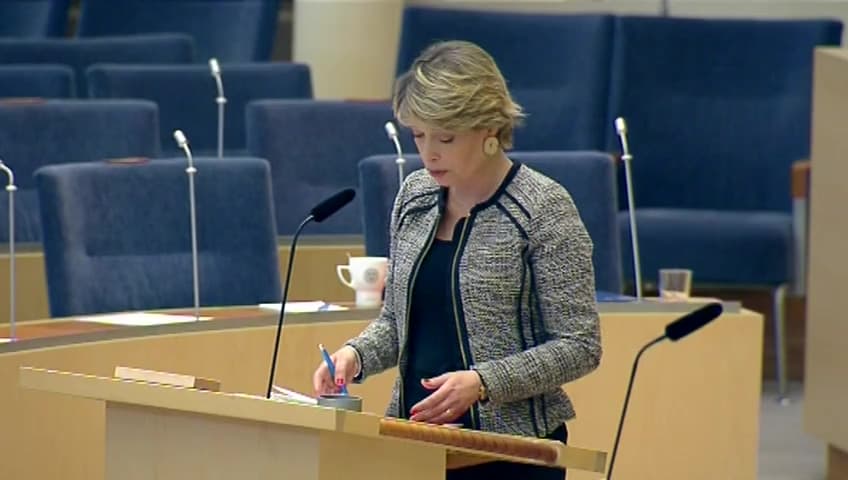 Stillbild från Interpellationsdebatt, En mänsklig sjukförsäkring