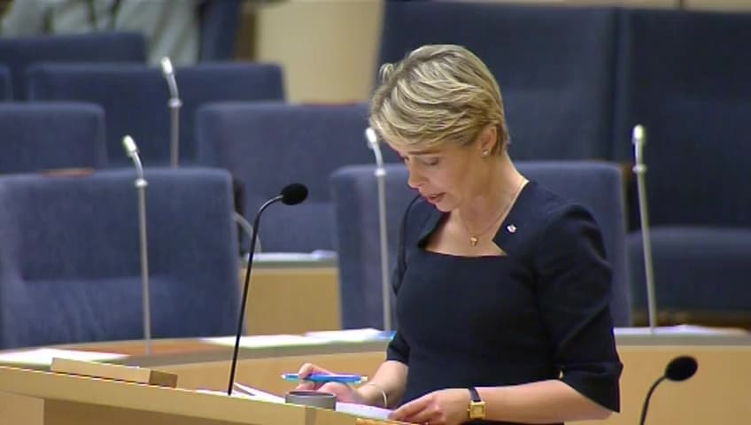 Stillbild från Interpellationsdebatt, Övergrepp inom idrotten