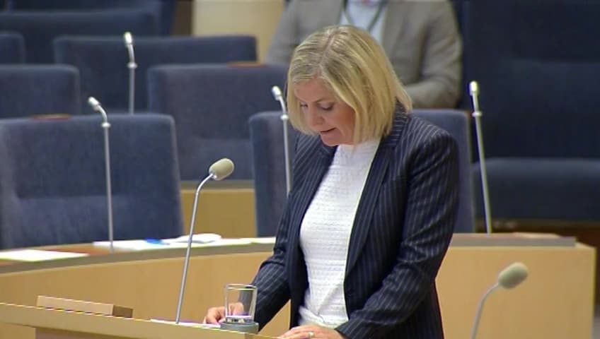 Stillbild från Interpellationsdebatt, Könsneutrala personnummer