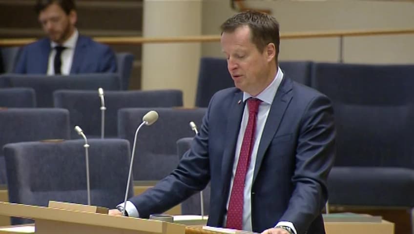 Stillbild från Interpellationsdebatt, Hjälp och stöd till civila veteraner