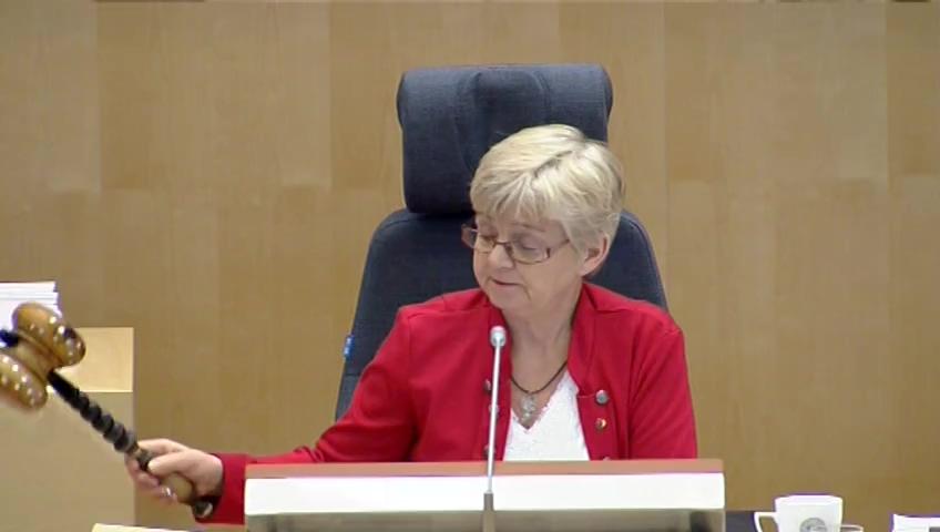 Stillbild från Debatt om förslag, Vissa åtgärder för en effektivare och mer ändamålsenlig mark- och miljöprocess