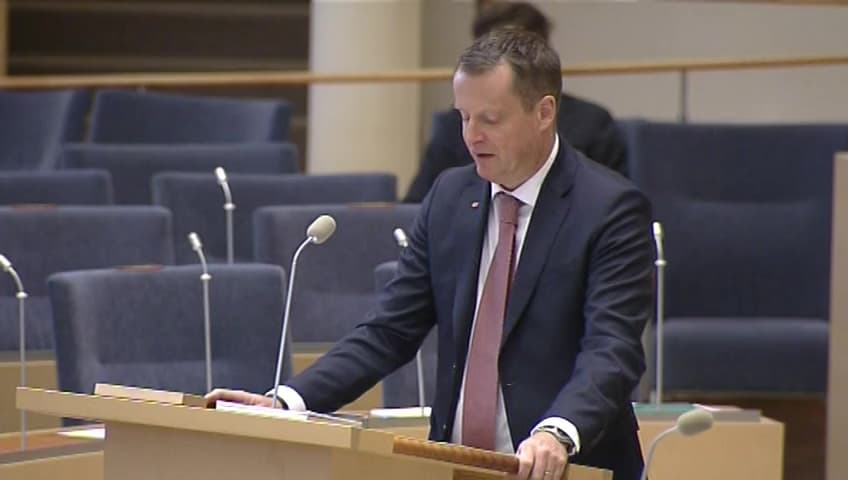 Stillbild från Interpellationsdebatt, Upploppet i Rinkeby