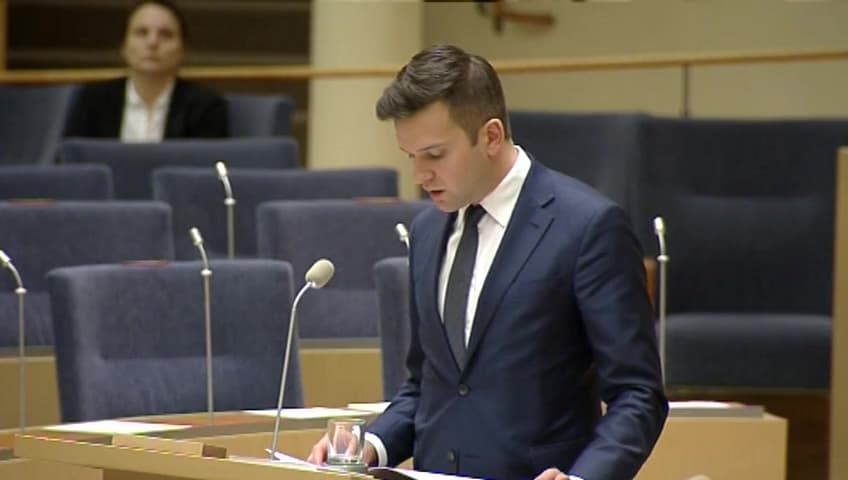 Stillbild från Interpellationsdebatt, Ett oberoende antidopningsarbete