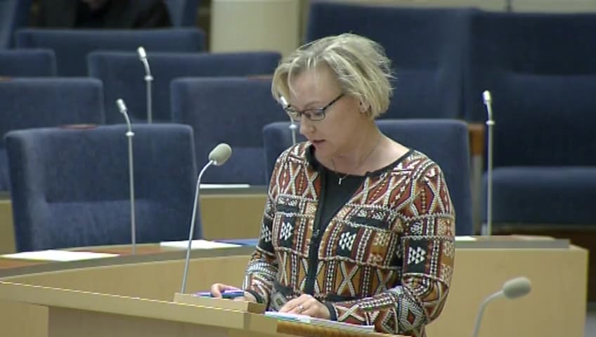 Stillbild från Interpellationsdebatt, Åtgärder för att få fram fler lärare