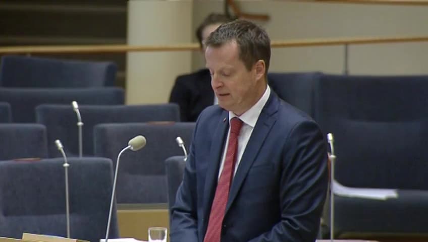 Stillbild från Interpellationsdebatt, Våldsbrott mot enskilda