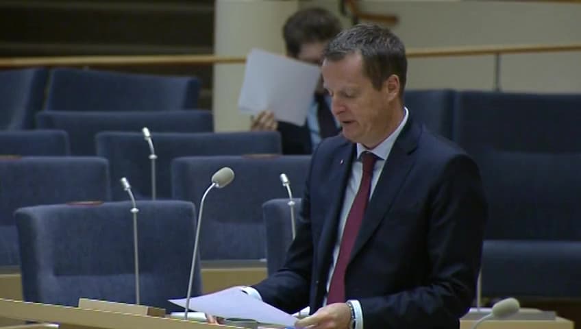 Stillbild från Interpellationsdebatt, Samhällets beredskap i händelse av kris eller krig