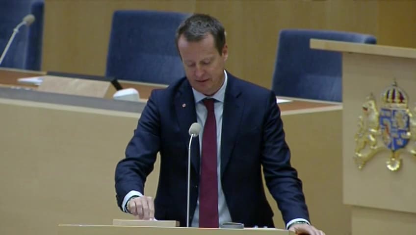 Stillbild från Interpellationsdebatt, En polishögskola i Rosengård 