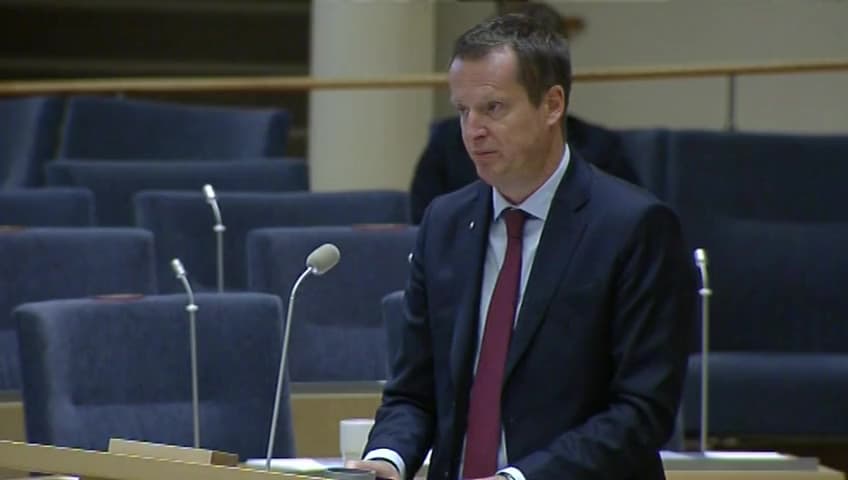 Stillbild från Interpellationsdebatt, Allmänhetens förtroende för polisen