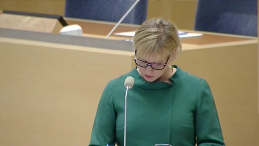 Stillbild från Interpellationsdebatt, Globalt kvinnoförtryck