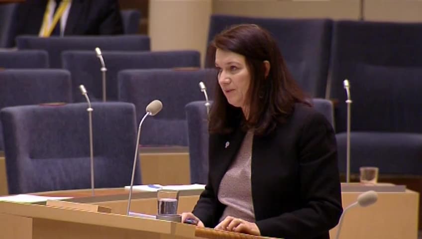 Stillbild från Interpellationsdebatt, FN-upphandling