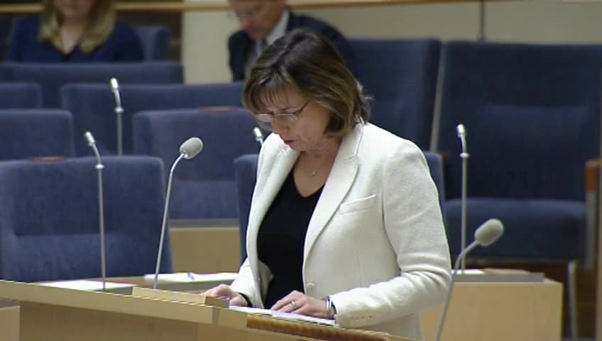 Stillbild från Interpellationsdebatt, Beräkningar av minskade klimatutsläpp