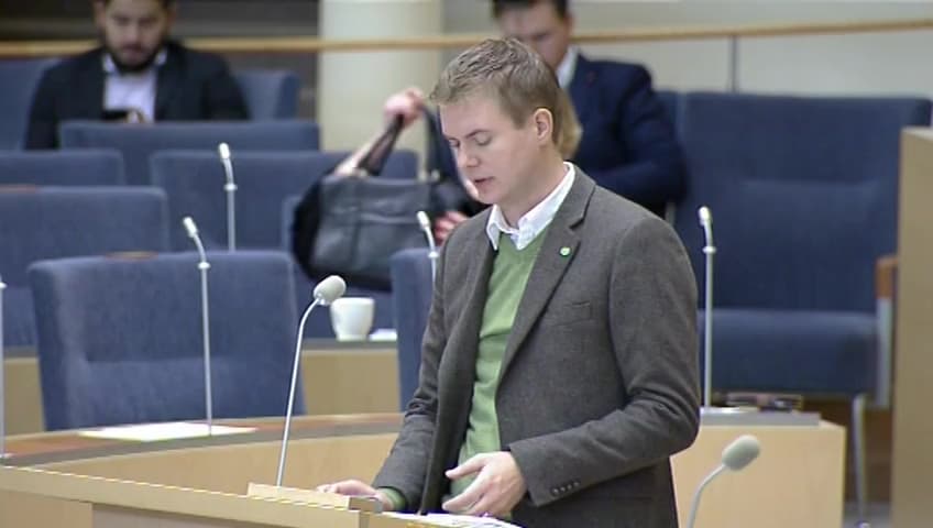 Stillbild från Interpellationsdebatt, Ungdomsförbundens plats i skolan