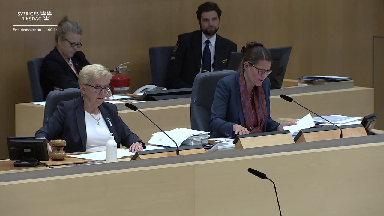 Stillbild från Beslut, Beslut