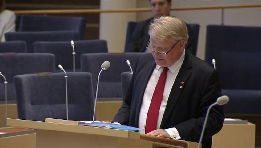 Stillbild från Interpellationsdebatt, Strategi mot säkerhetsrisker