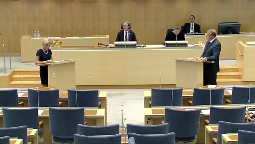 Stillbild från Interpellationsdebatt, Besparingar i assistansersättningen