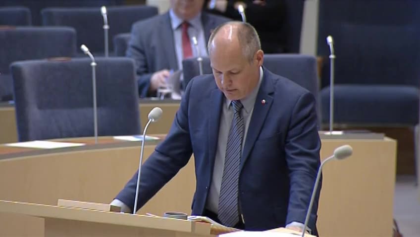 Stillbild från Interpellationsdebatt, Utvisning på grund av brott