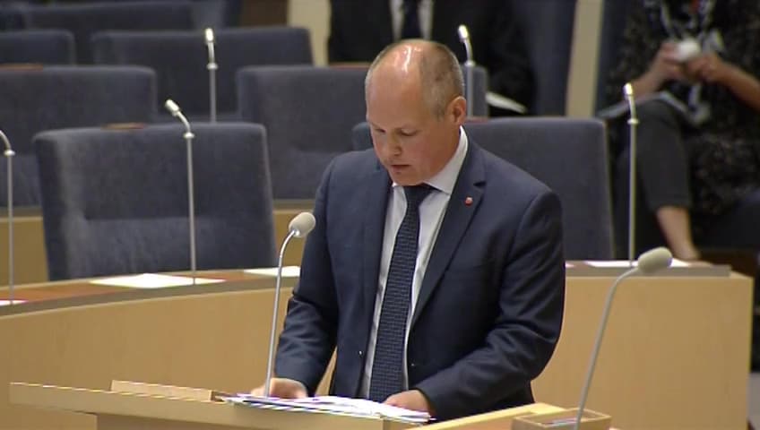 Stillbild från Interpellationsdebatt, Juridisk status för digitala uppslagsverk med offentlig konst