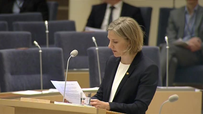 Stillbild från Interpellationsdebatt, Strandskyddsregler som inskränker äganderätten  