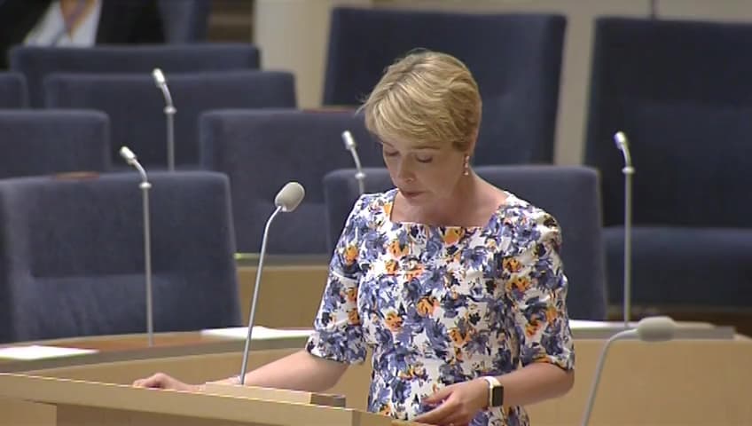 Stillbild från Interpellationsdebatt, Företagares försäkringsskydd