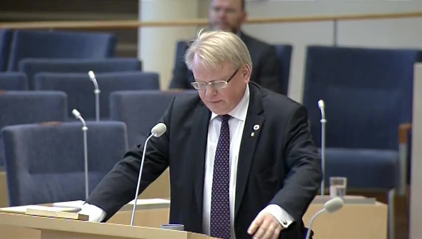 Stillbild från Interpellationsdebatt, Tillgängligheten till stridsflyget