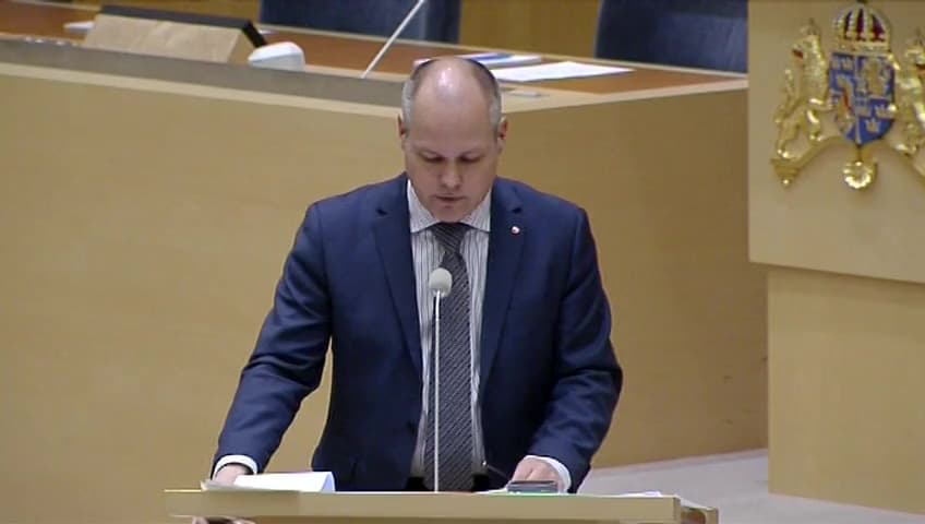 Stillbild från Interpellationsdebatt, Näthat