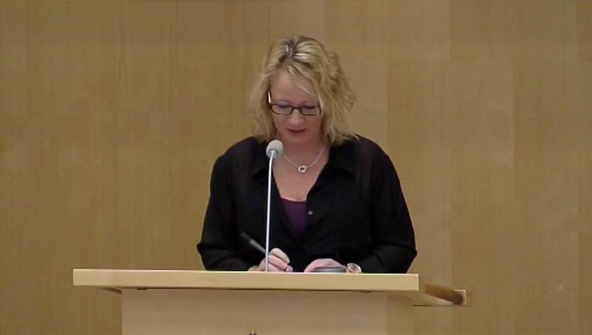 Stillbild från Debatt om förslag, Bidrag för glasögon till barn och unga