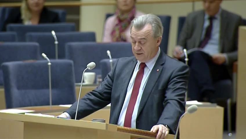 Stillbild från Interpellationsdebatt, Upphörande av verksamhetsbidrag för Winnet