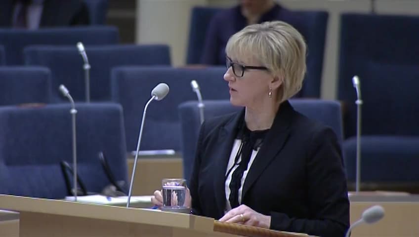 Stillbild från Interpellationsdebatt, Svenskt deltagande i internationella insatser under 2016