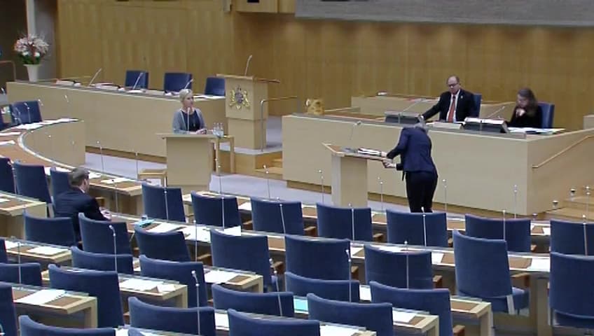 Stillbild från Interpellationsdebatt, Konsekvenser av hot om stängning av Öresundsbron                   