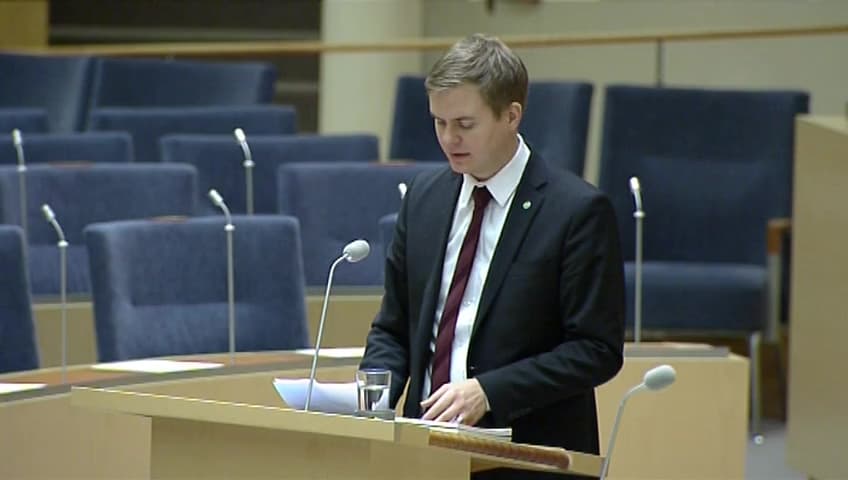 Stillbild från Interpellationsdebatt, Ämnet geologi i såväl grundskolan som gymnasiet