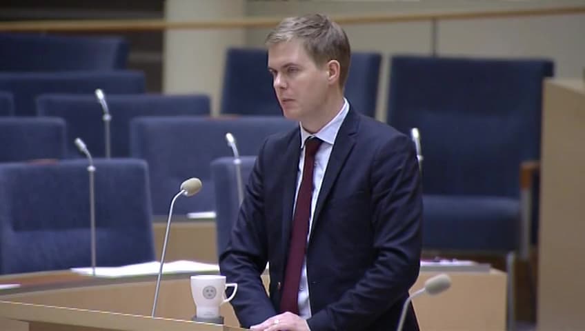 Stillbild från Interpellationsdebatt, Skolans simundervisning