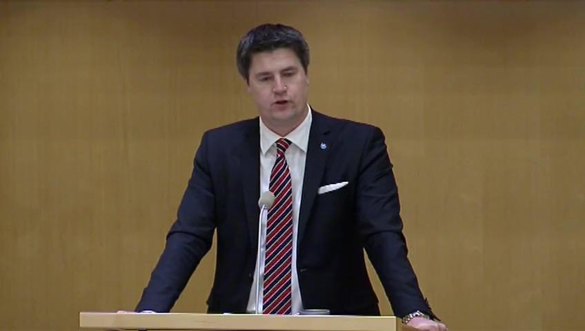 Stillbild från Debatt om förslag, Extra ändringsbudget för 2015