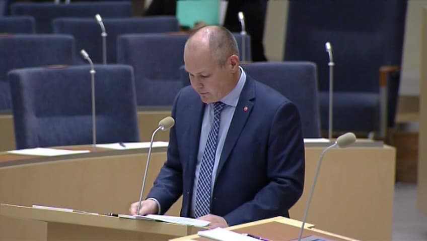 Stillbild från Interpellationsdebatt, Regeringens hantering av flyktingkrisen