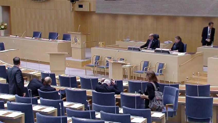 Stillbild från Debatt om förslag, Ändring i lagen om vägtrafikregister