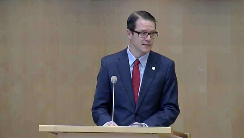 Stillbild från Debatt om förslag, Ambitionshöjning för förnybar el och kontrollstation för elcertifikatssystemet 2015