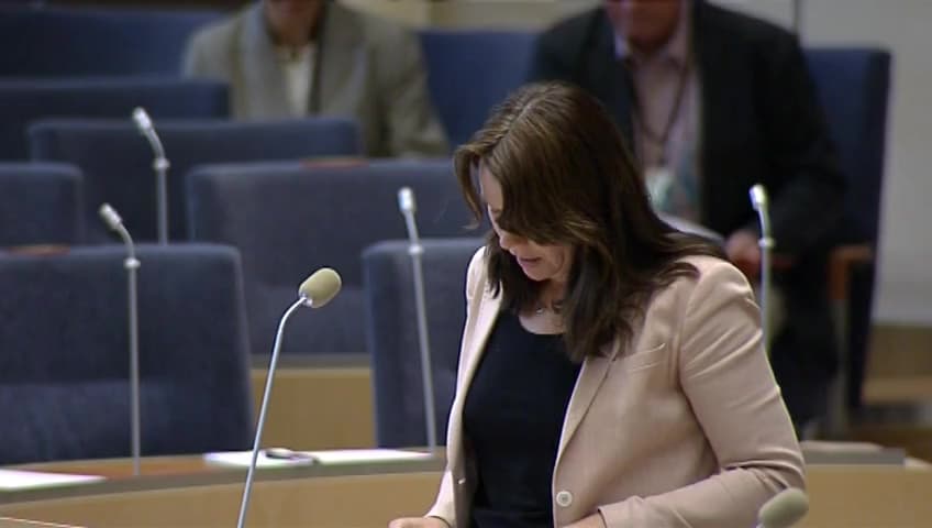 Stillbild från Interpellationsdebatt, Långsiktig bekämpning av stickmyggor