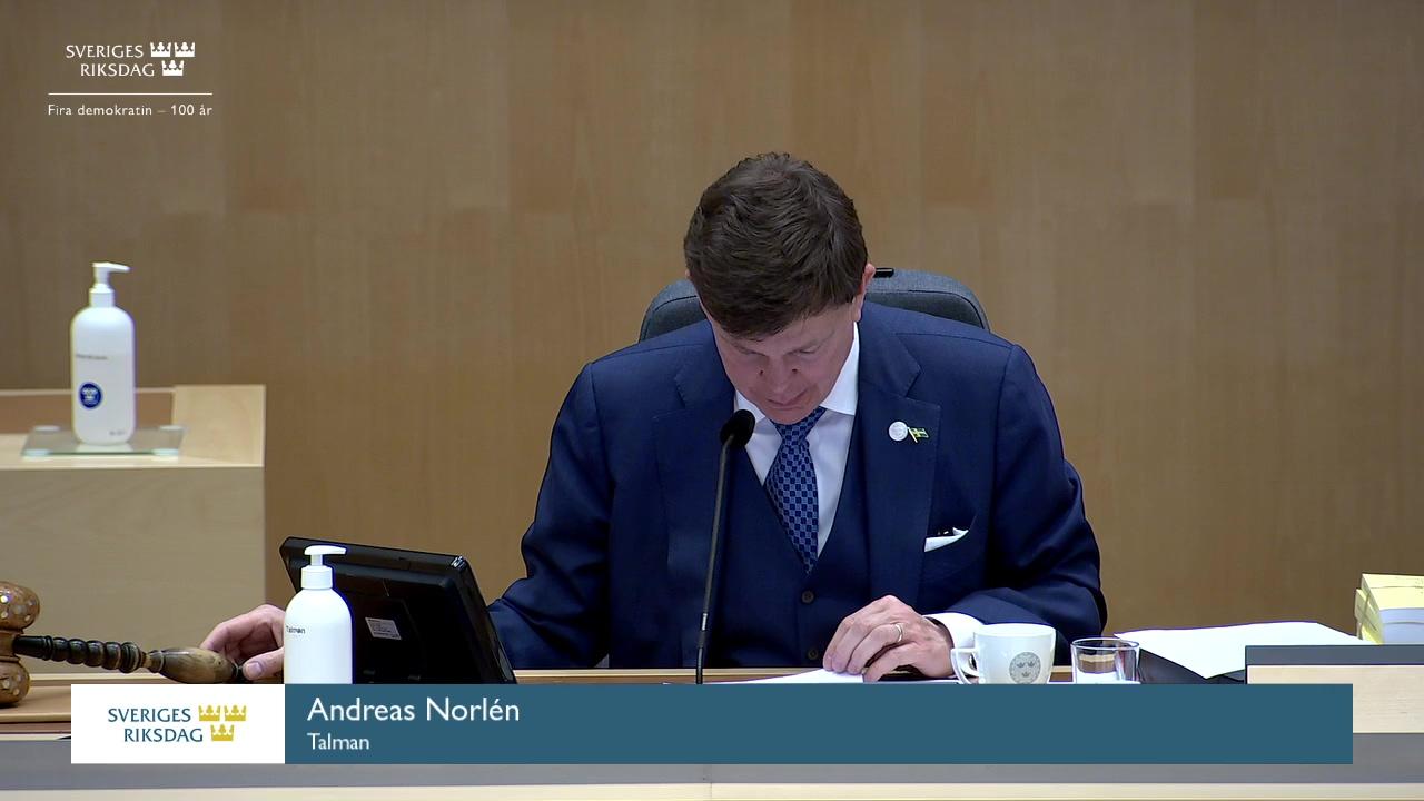 Stillbild från Debatt om förslag, Höjt bostadstillägg till pensionärer och höjt minimibelopp vid fastställande av avgifter enligt socialtjänstlagen