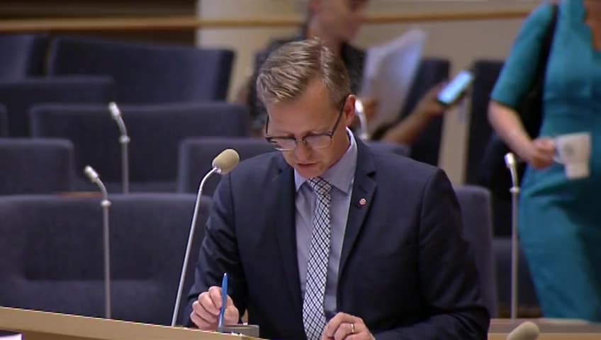 Stillbild från Interpellationsdebatt, Översyn av konkurrenslagen 