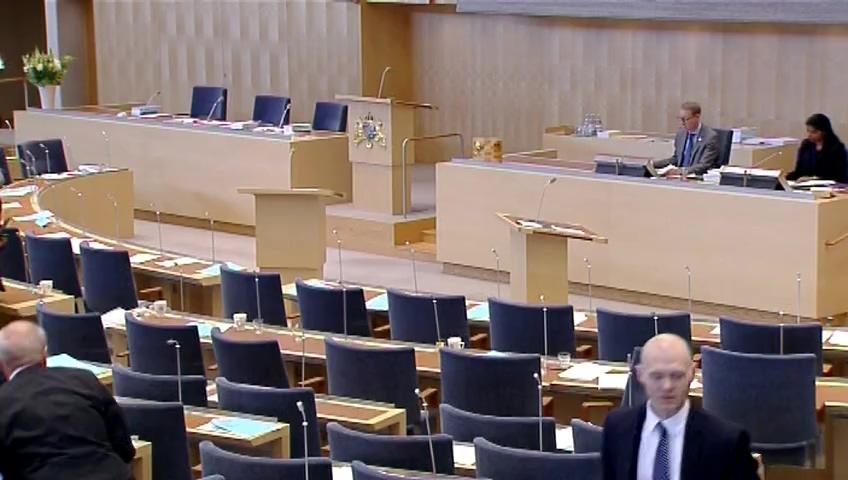 Stillbild från Debatt om förslag, Åklagardatalag