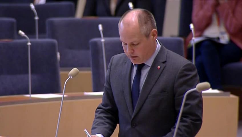 Stillbild från Interpellationsdebatt, Utredning om asylprövningen för hbtq-flyktingar