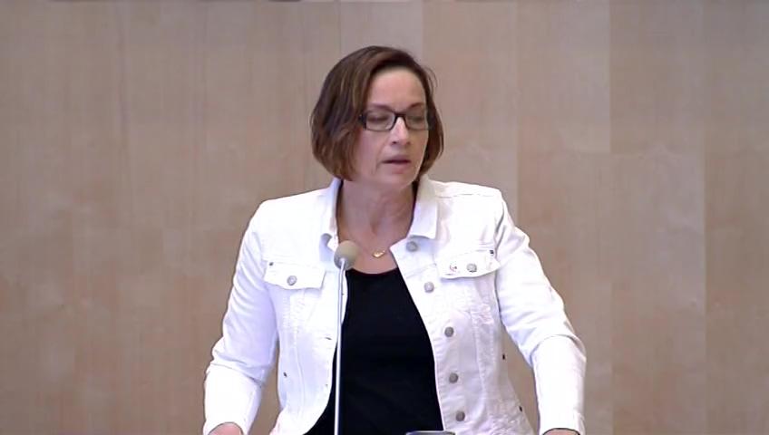 Stillbild från Debatt om förslag, Legitimation för kuratorer inom hälso- och sjukvården