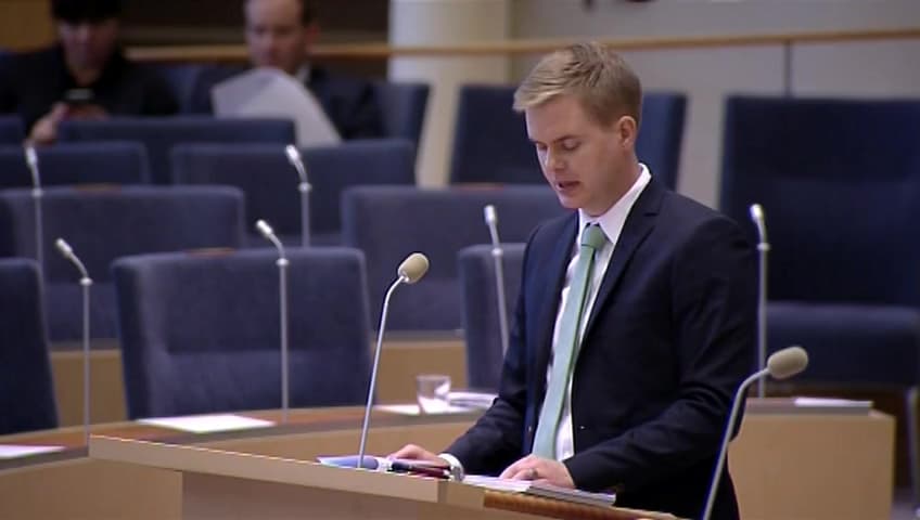 Stillbild från Interpellationsdebatt, Tioårig grundskola
