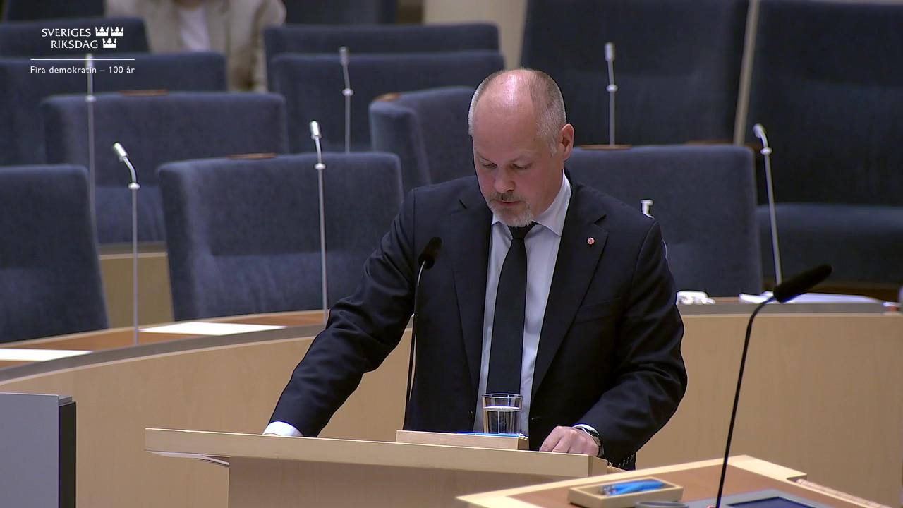 Stillbild från Interpellationsdebatt, Hyrda anstaltsplatser utomlands