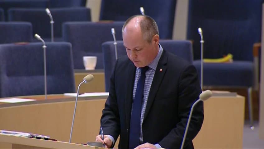 Stillbild från Interpellationsdebatt, Jobbskatteavdragens koppling till grov brottslighet